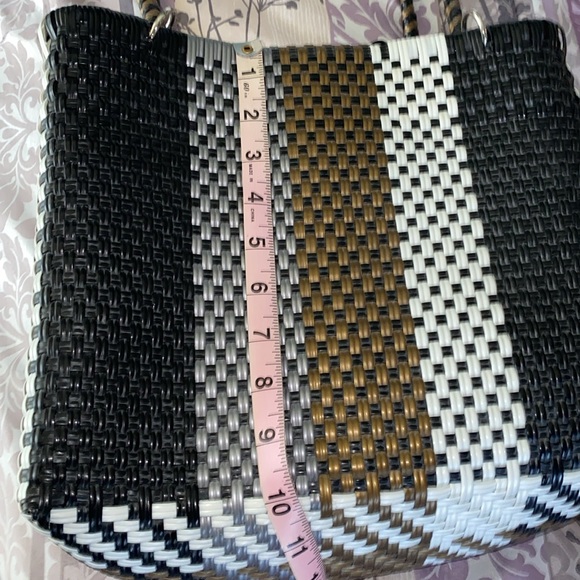 Handmade Mexico Artisan Purse - Picture 8 of 13